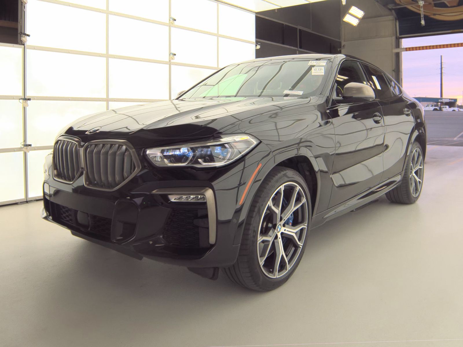 2021 BMW X6 M50i AWD