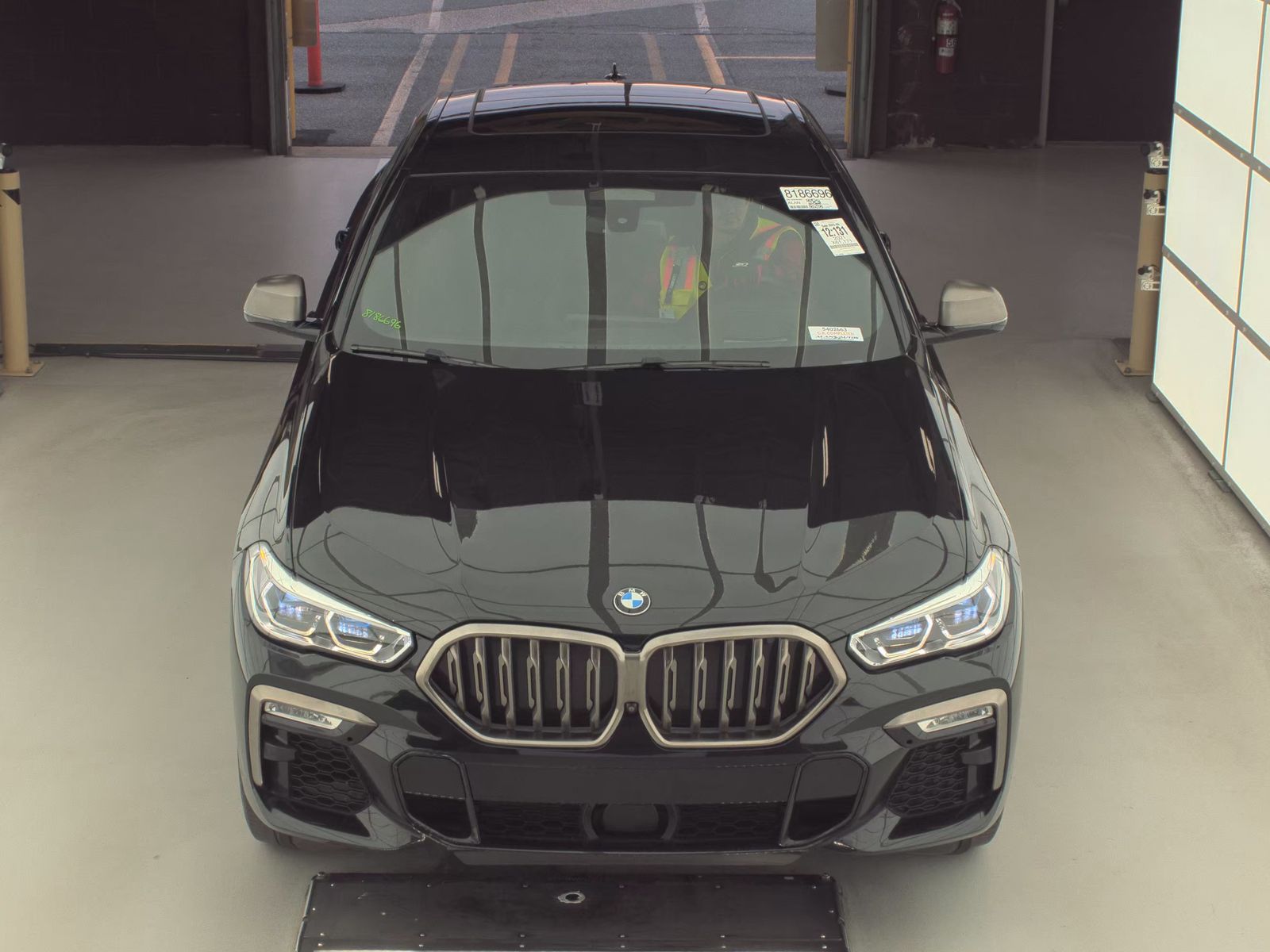 2021 BMW X6 M50i AWD