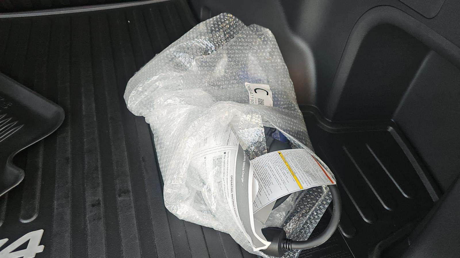 2025 Toyota RAV4 Plug-In Hybrid SE AWD