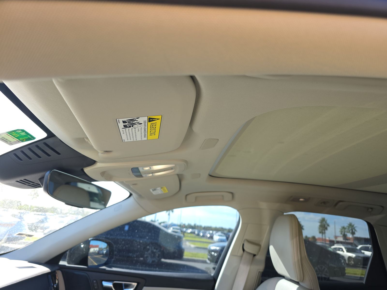 2022 Volvo XC60 B5 Inscription FWD