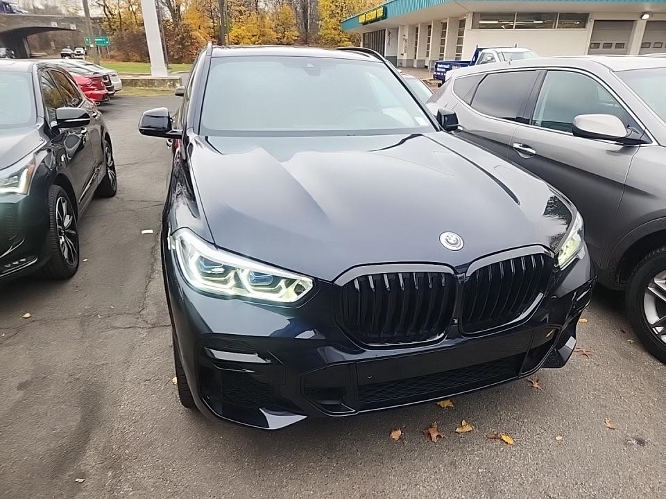 2023 BMW X5 M50i AWD