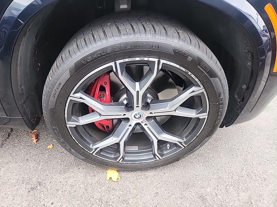 2023 BMW X5 M50i AWD