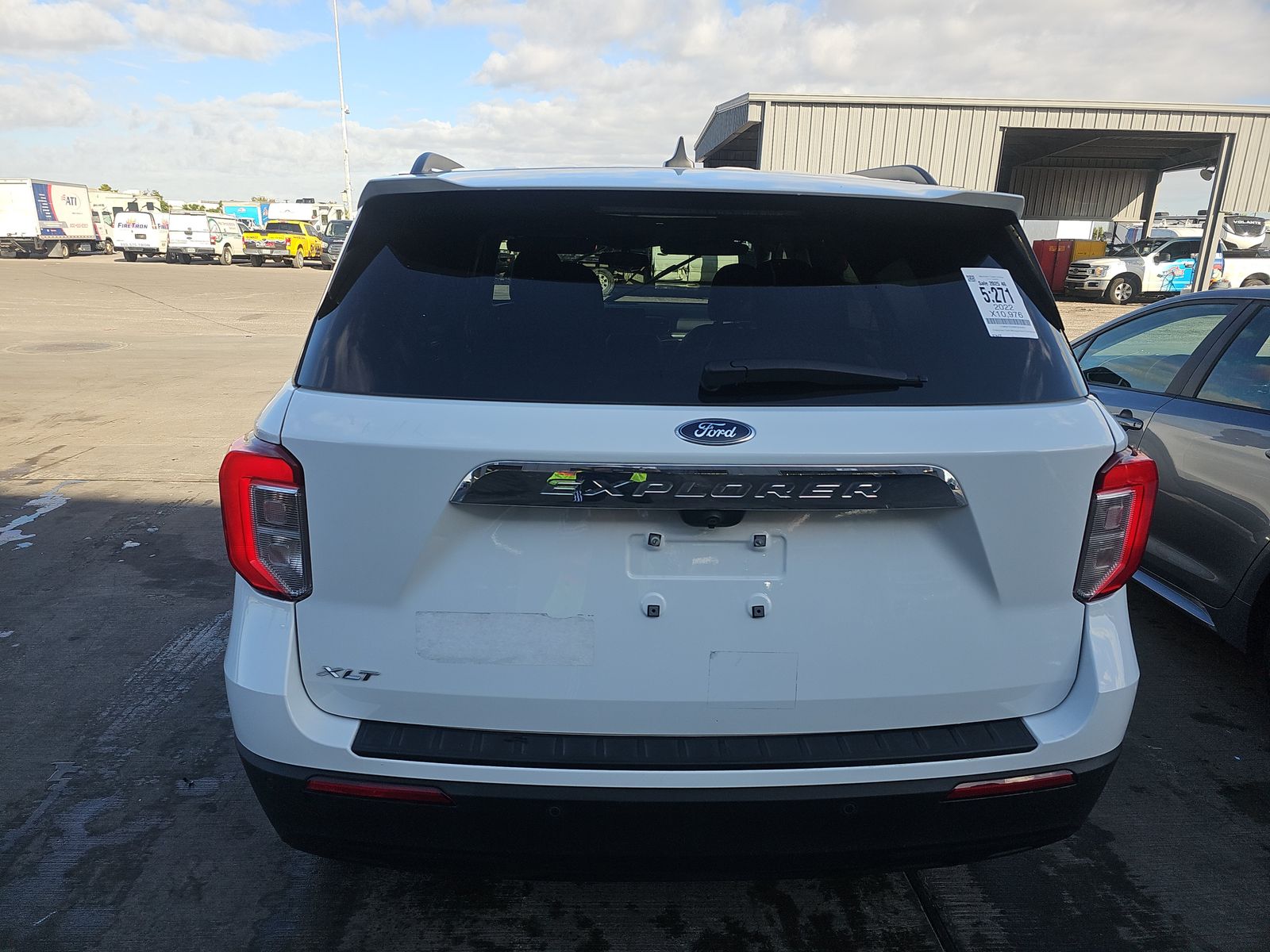 2022 Ford Explorer XLT RWD