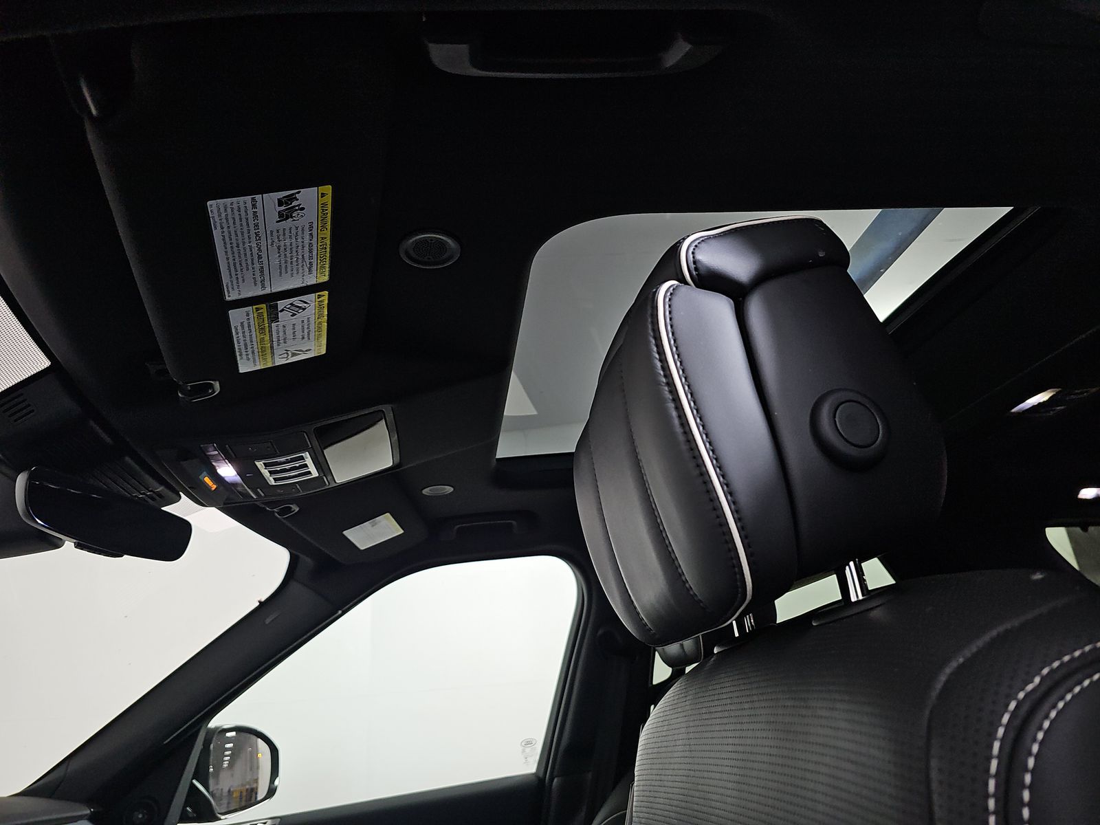 2022 Land Rover Discovery HSE R-Dynamic AWD