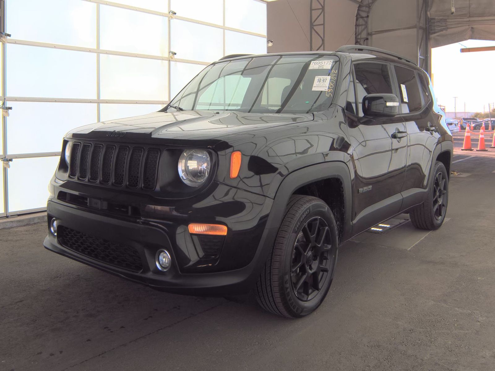 2019 Jeep Renegade Latitude Altitude Edition AWD