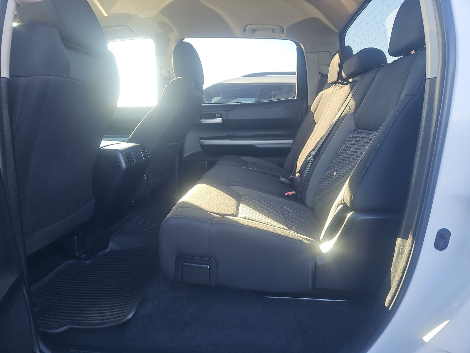 2018 Toyota Tundra SR5 AWD