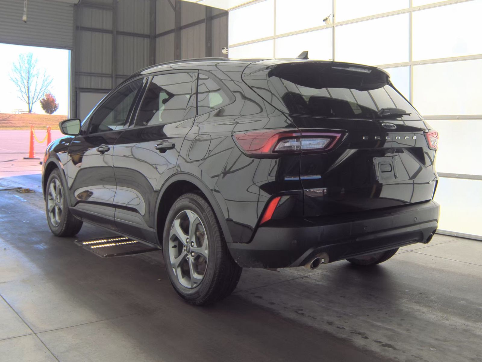 2025 Ford Escape Hybrid ST-Line FWD