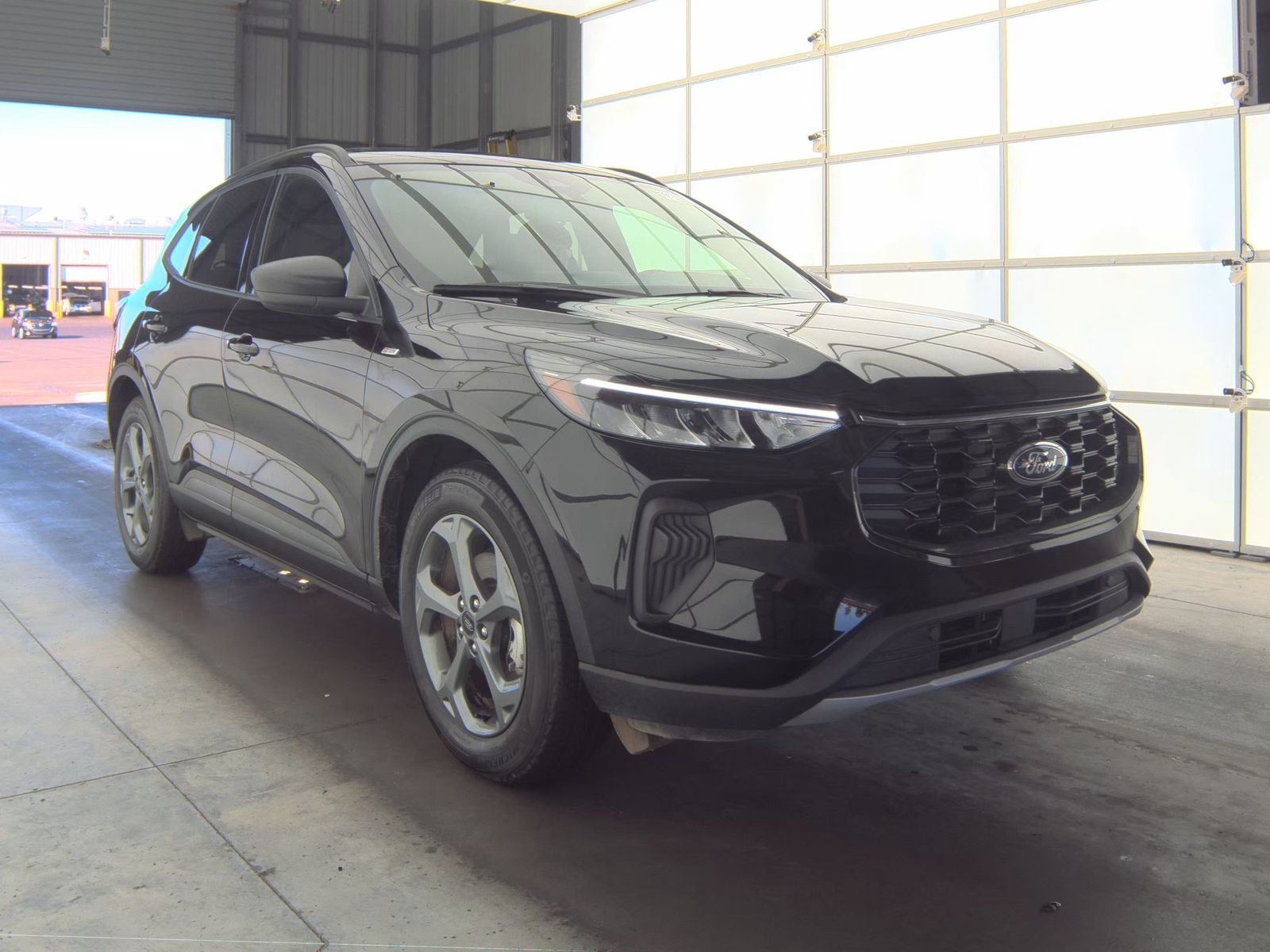 2025 Ford Escape Hybrid ST-Line FWD