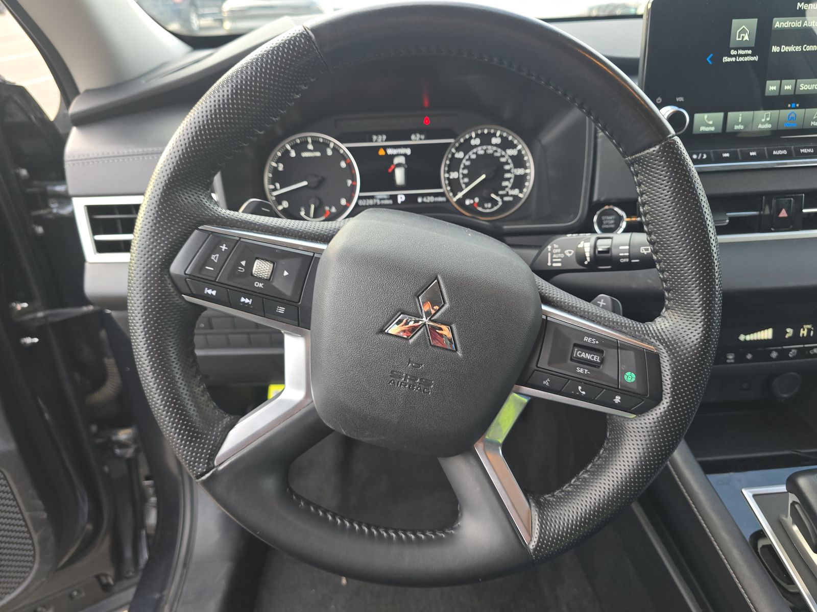 2024 Mitsubishi Outlander SE FWD