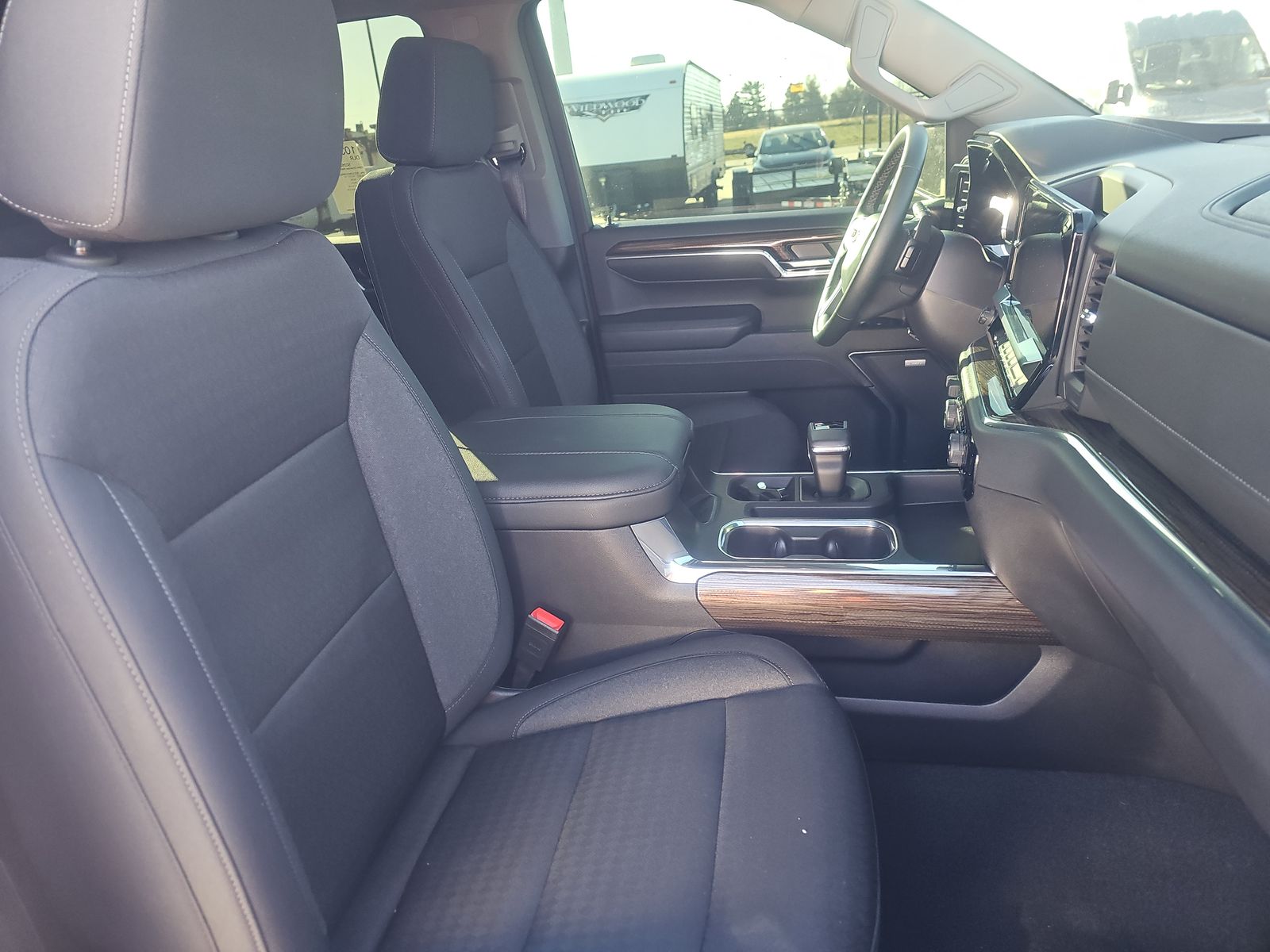 2024 Chevrolet Silverado 1500 RST AWD