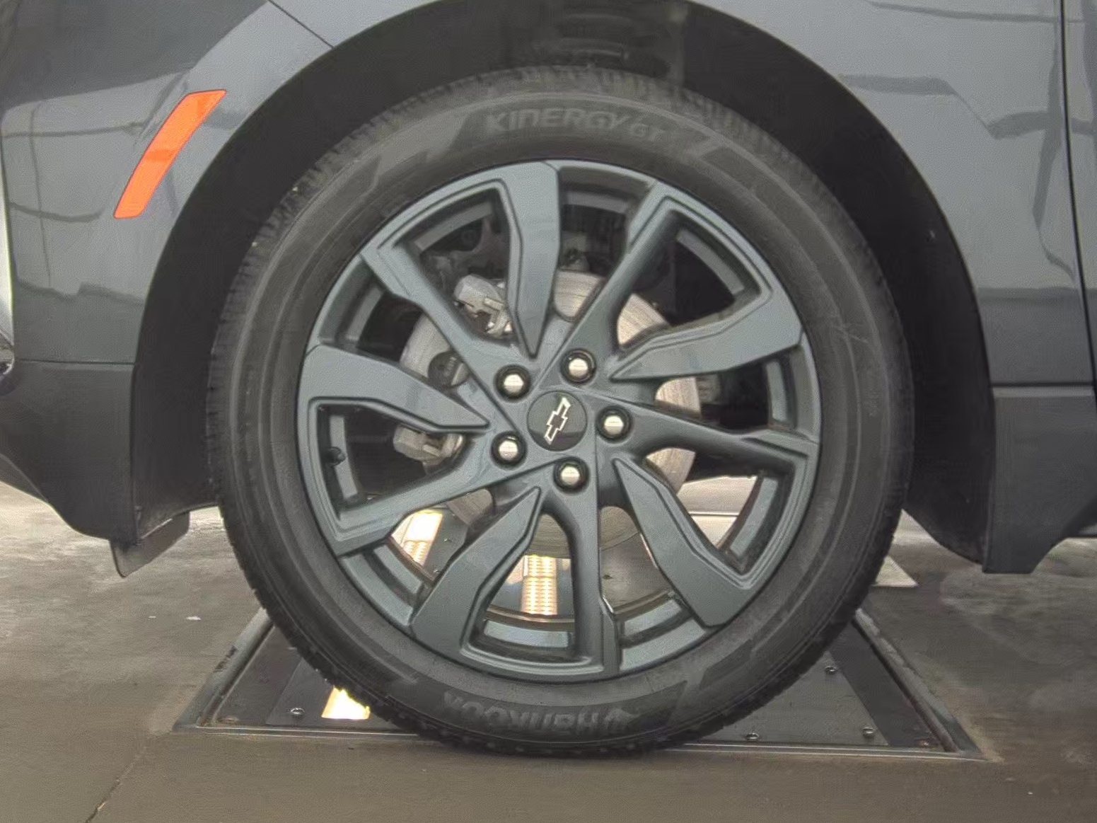 2023 Chevrolet Equinox RS FWD