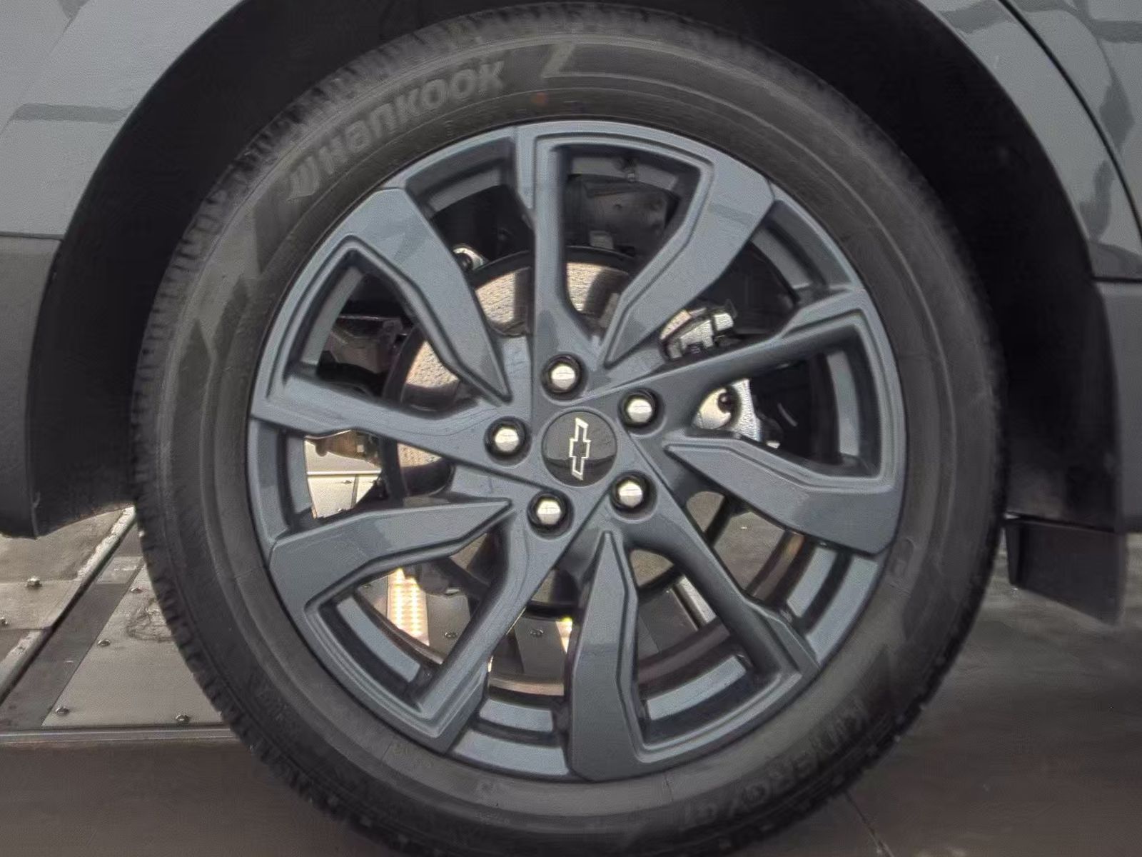 2023 Chevrolet Equinox RS FWD