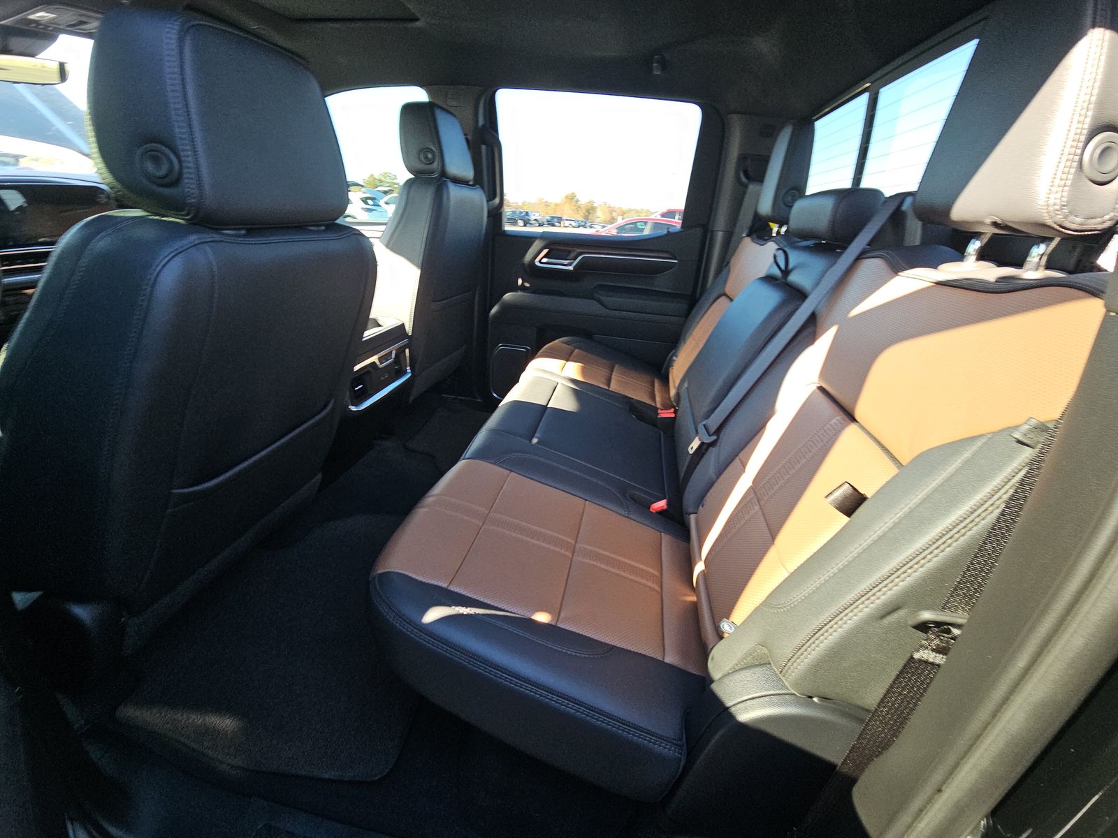 2025 Chevrolet Silverado 1500 High Country AWD