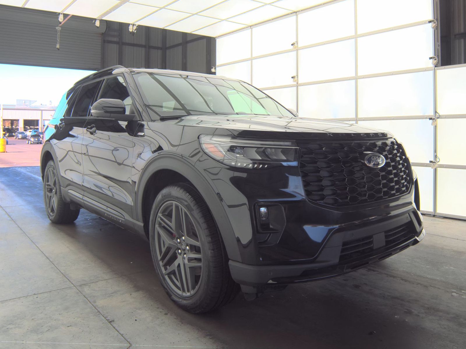 2025 Ford Explorer ST-Line AWD