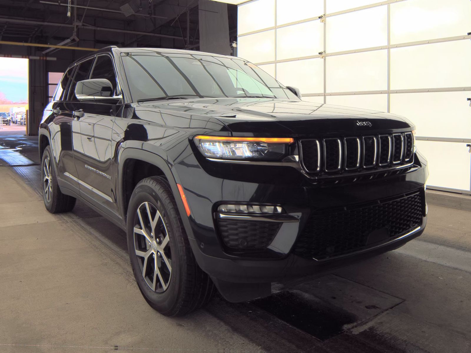 2024 Jeep Grand Cherokee Limited AWD