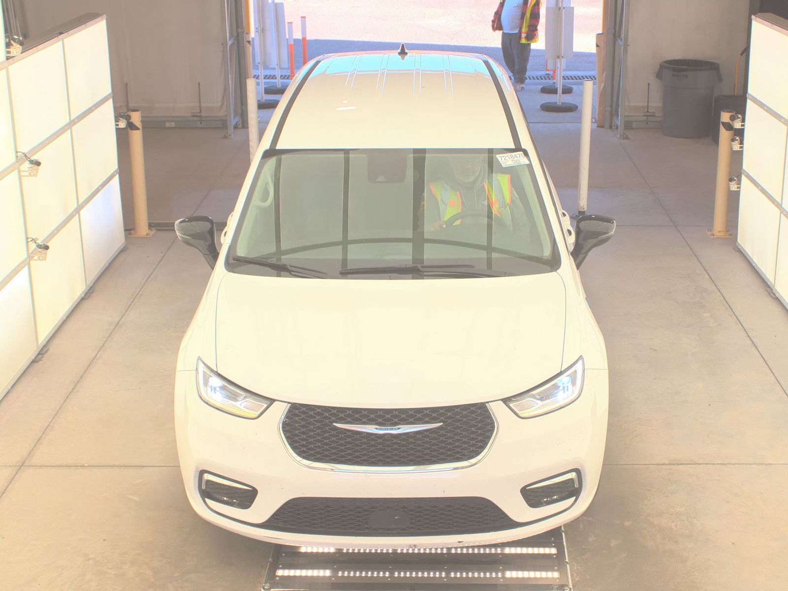 2024 Chrysler Pacifica Hybrid Select FWD