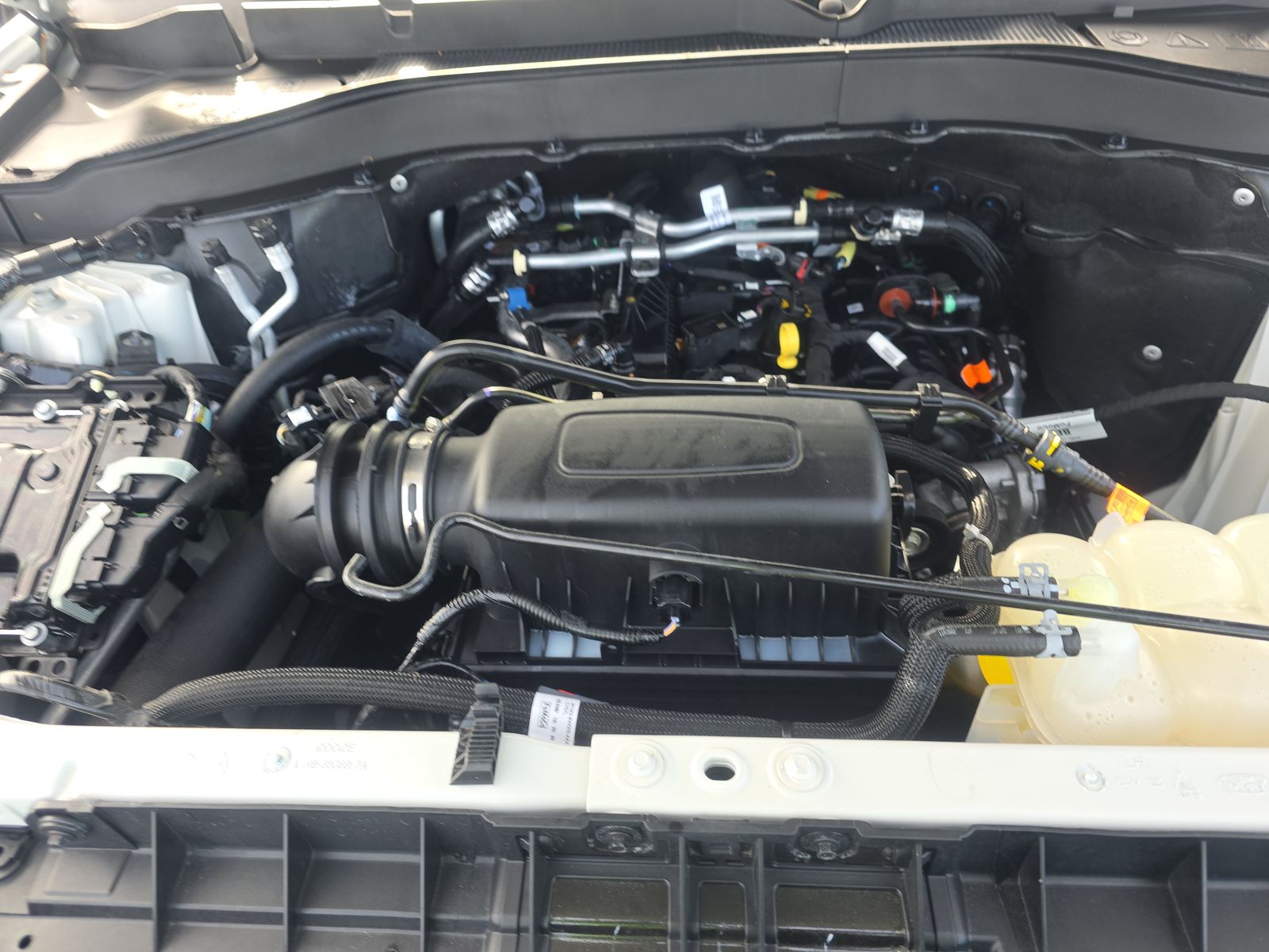 2023 Ford Explorer XLT AWD