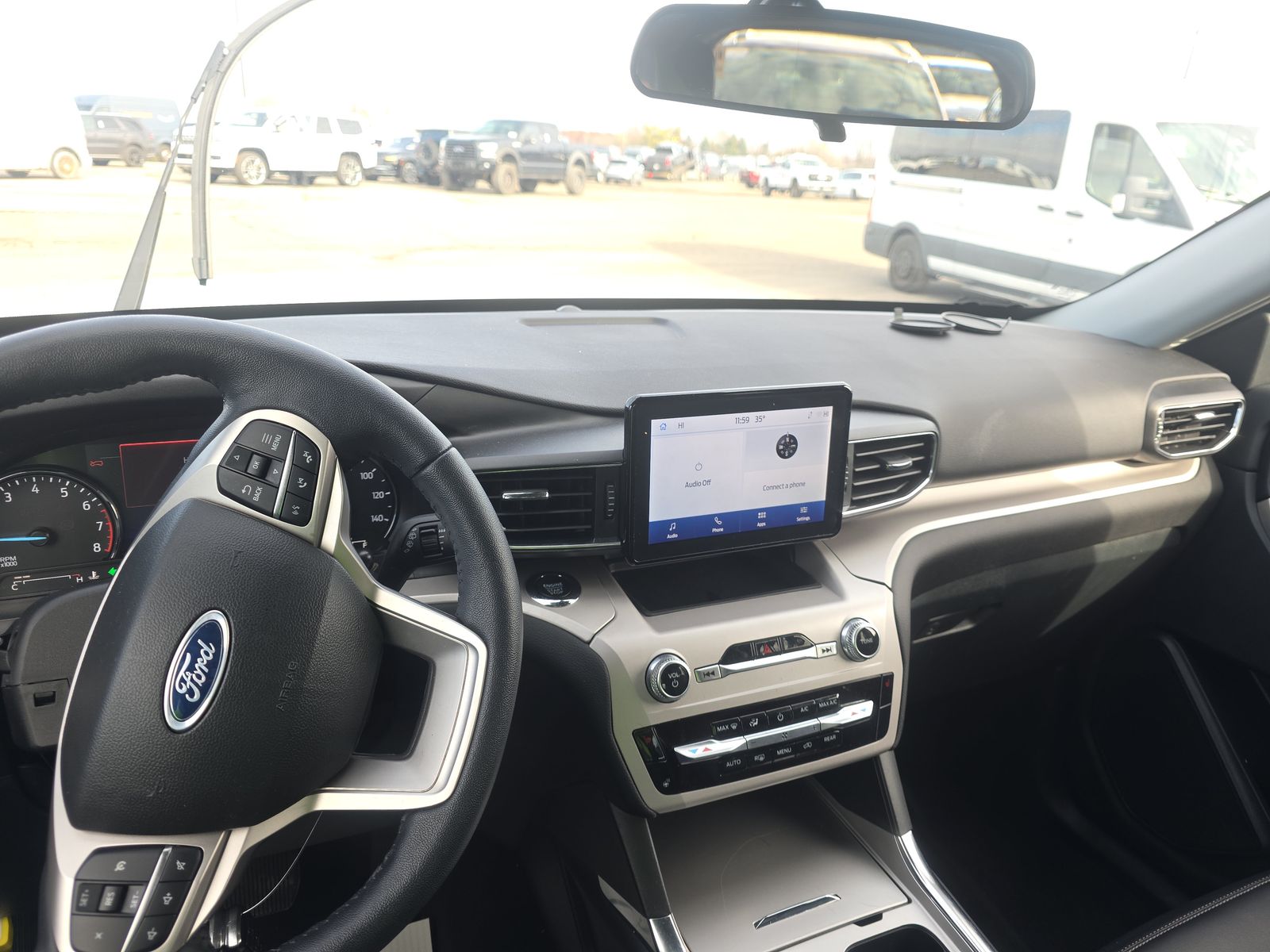 2023 Ford Explorer XLT AWD