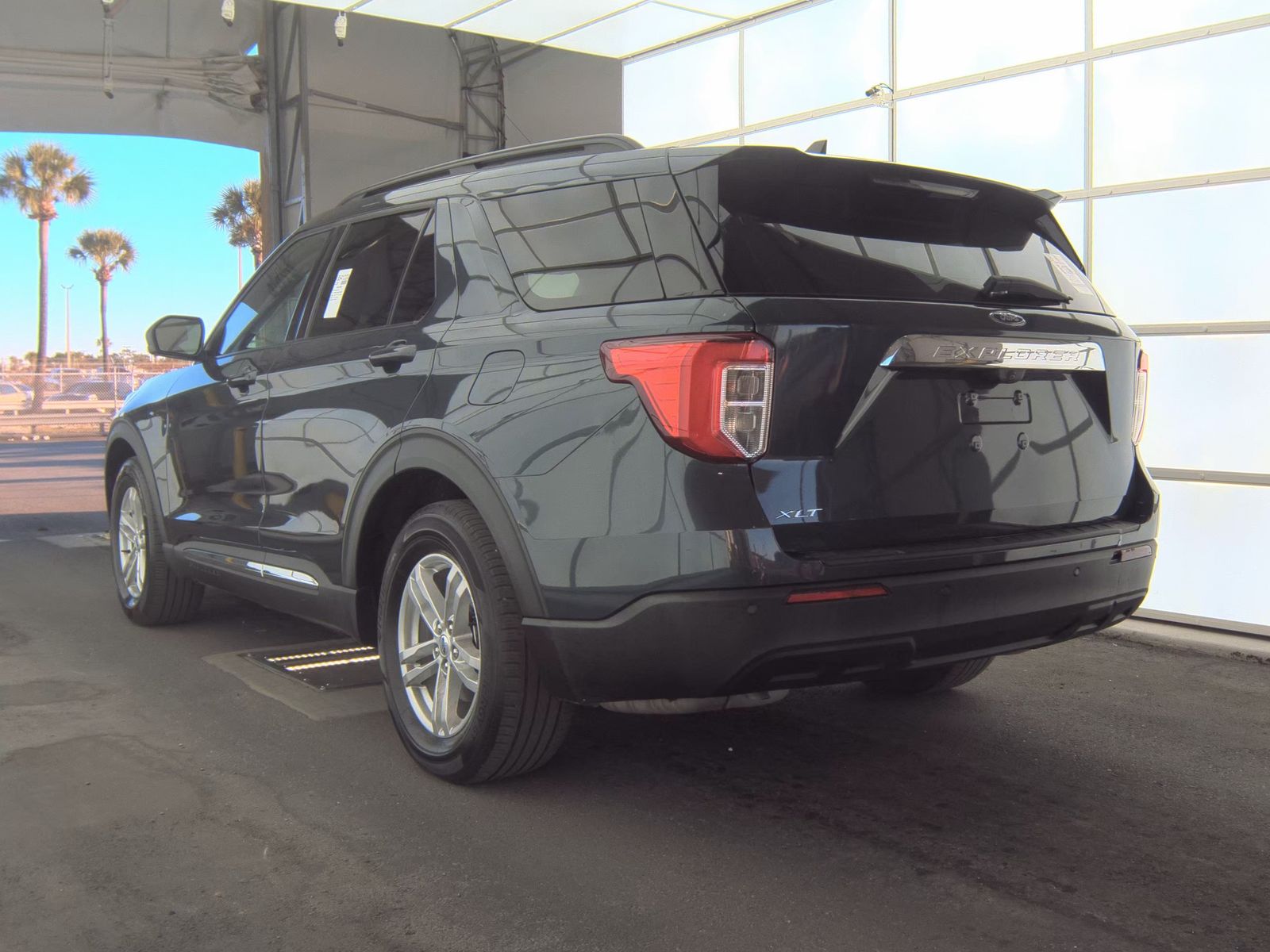 2022 Ford Explorer XLT RWD