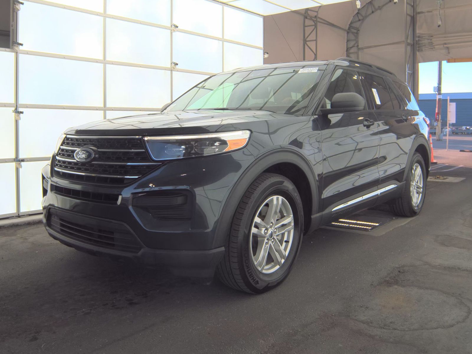 2022 Ford Explorer XLT RWD