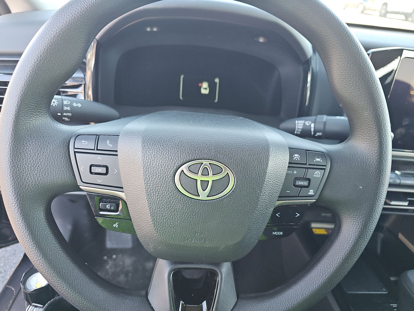 2025 Toyota Camry LE FWD