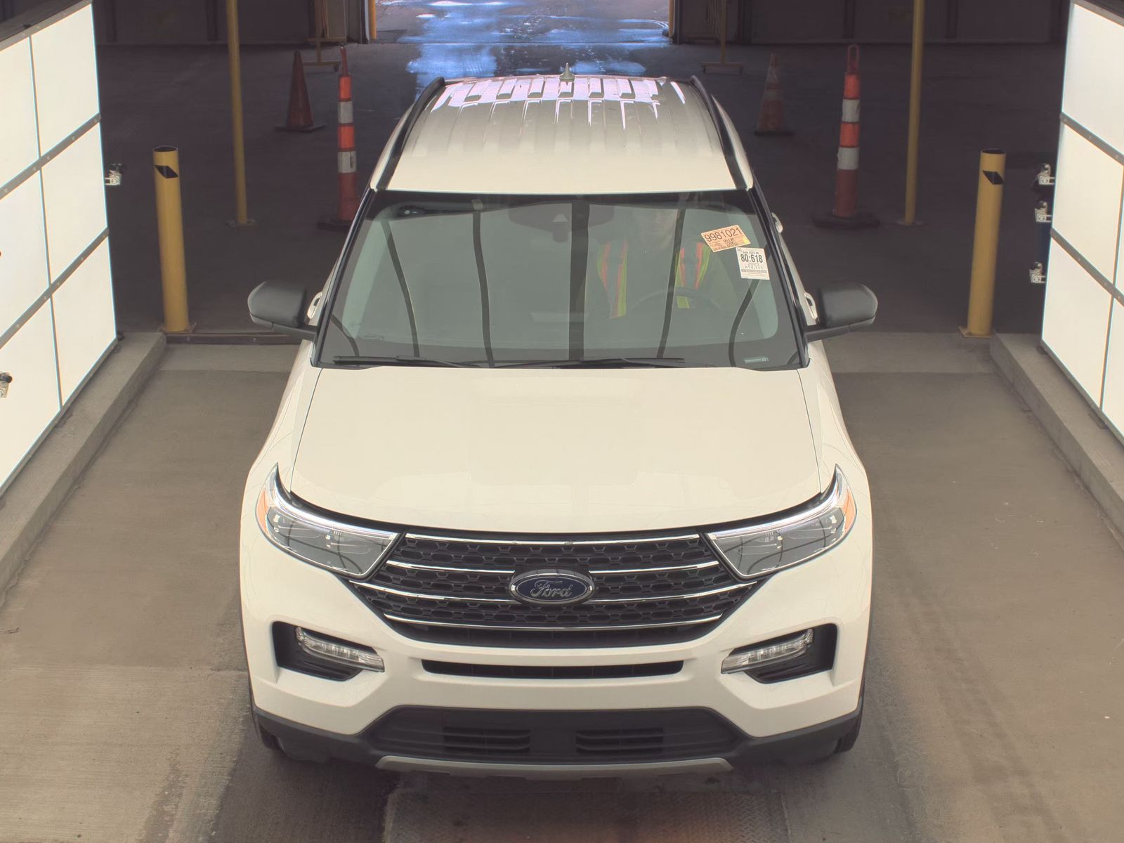 2023 Ford Explorer XLT AWD