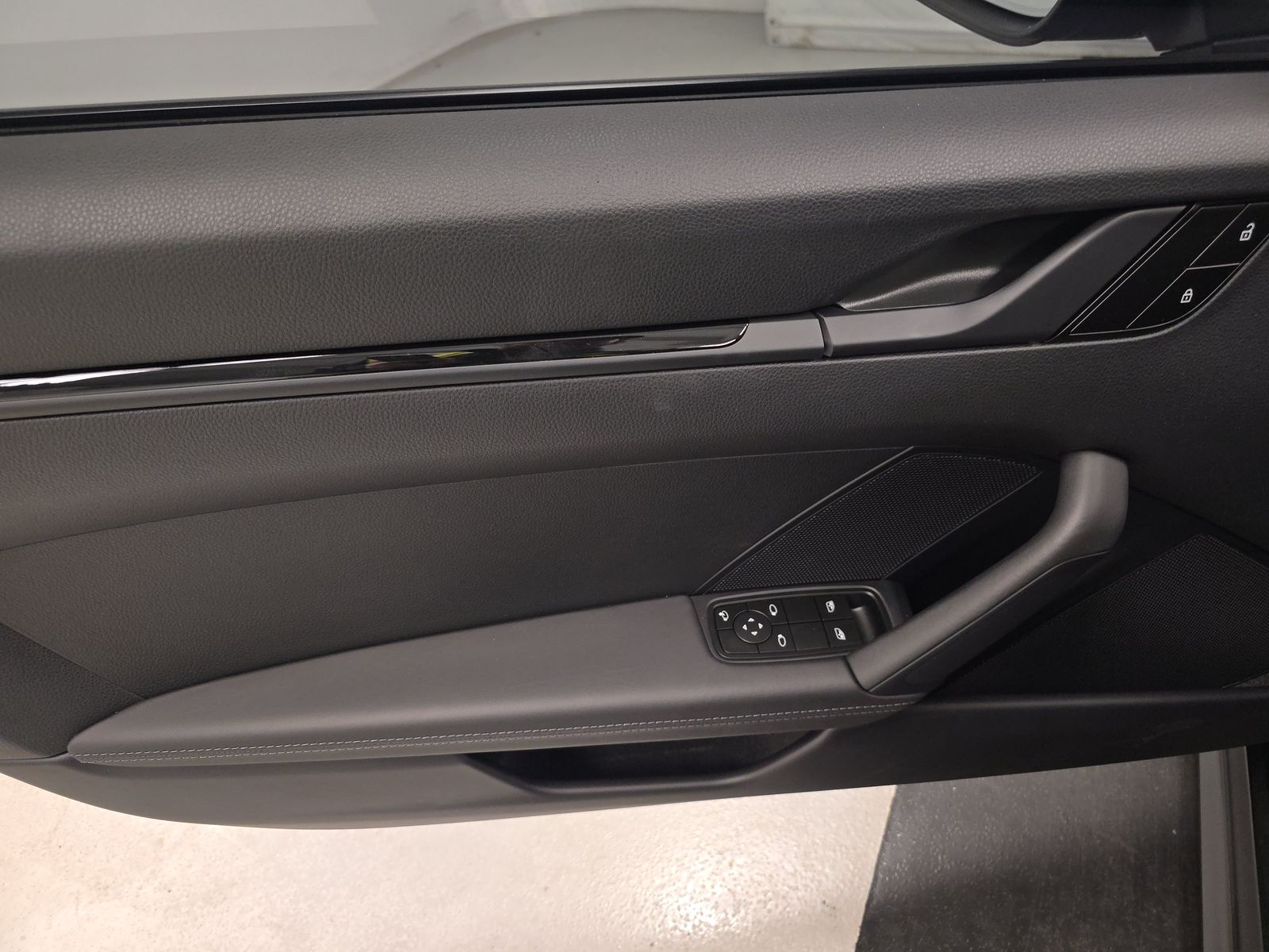 2023 Porsche 911 Carrera T RWD