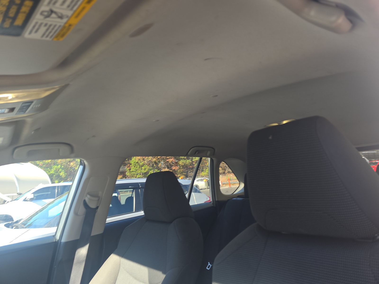 2025 Toyota RAV4 LE FWD