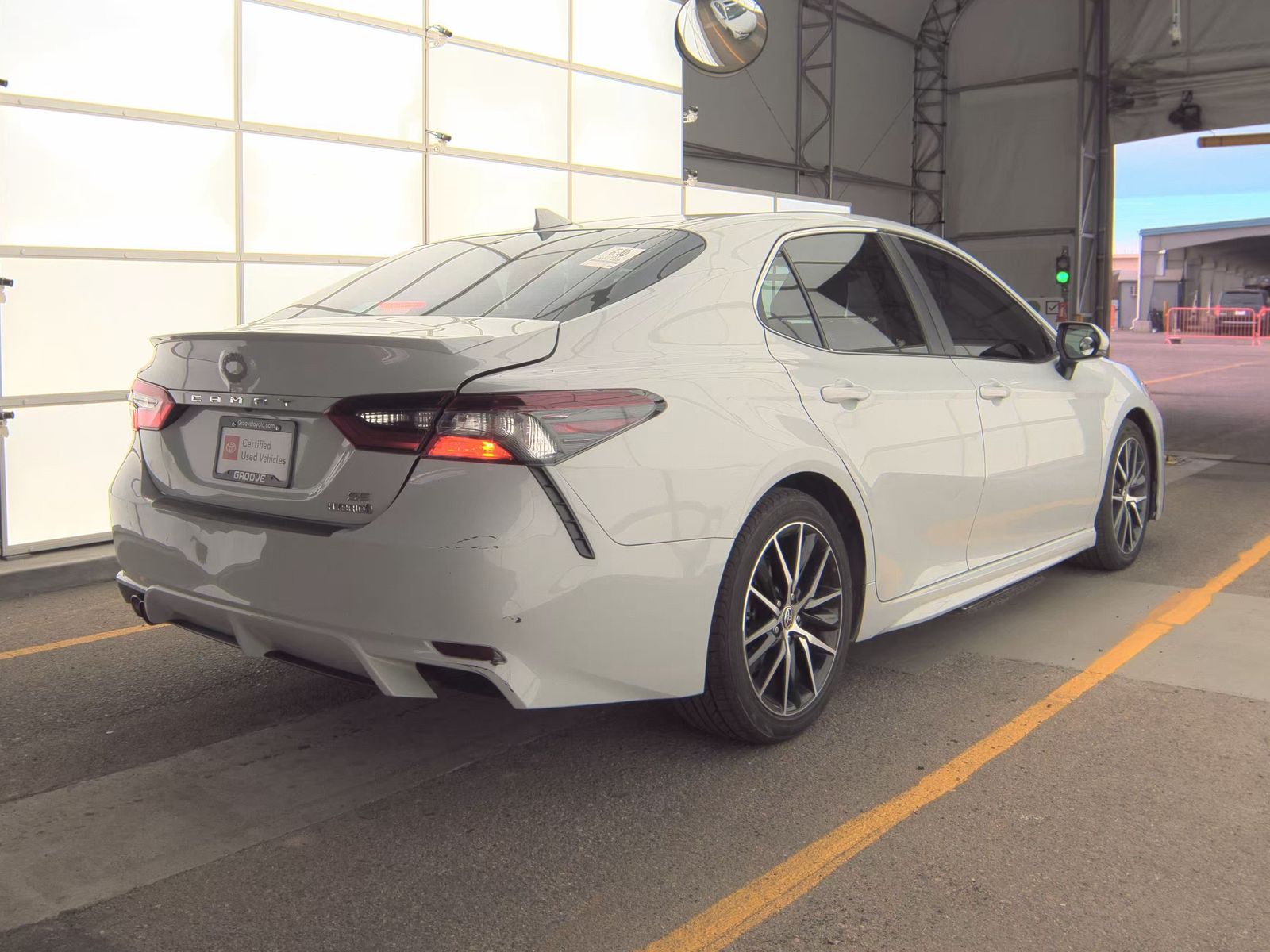2023 Toyota Camry Hybrid SE FWD