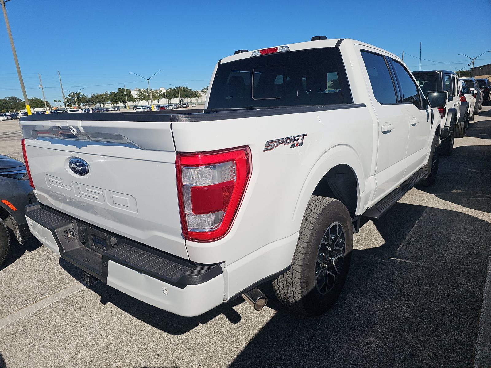 2023 Ford F-150 Lariat AWD