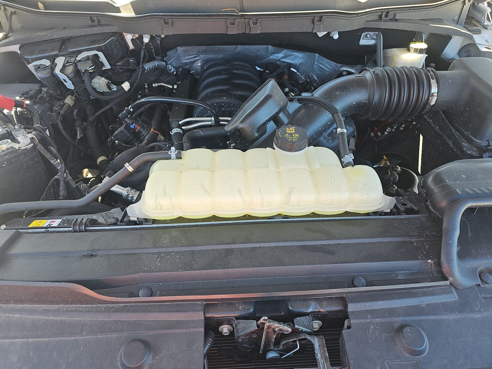 2023 Ford F-150 Lariat AWD