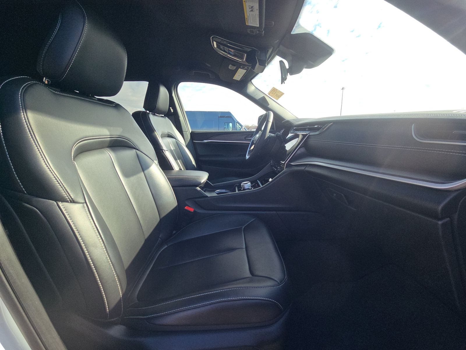 2025 Jeep Grand Cherokee Limited RWD