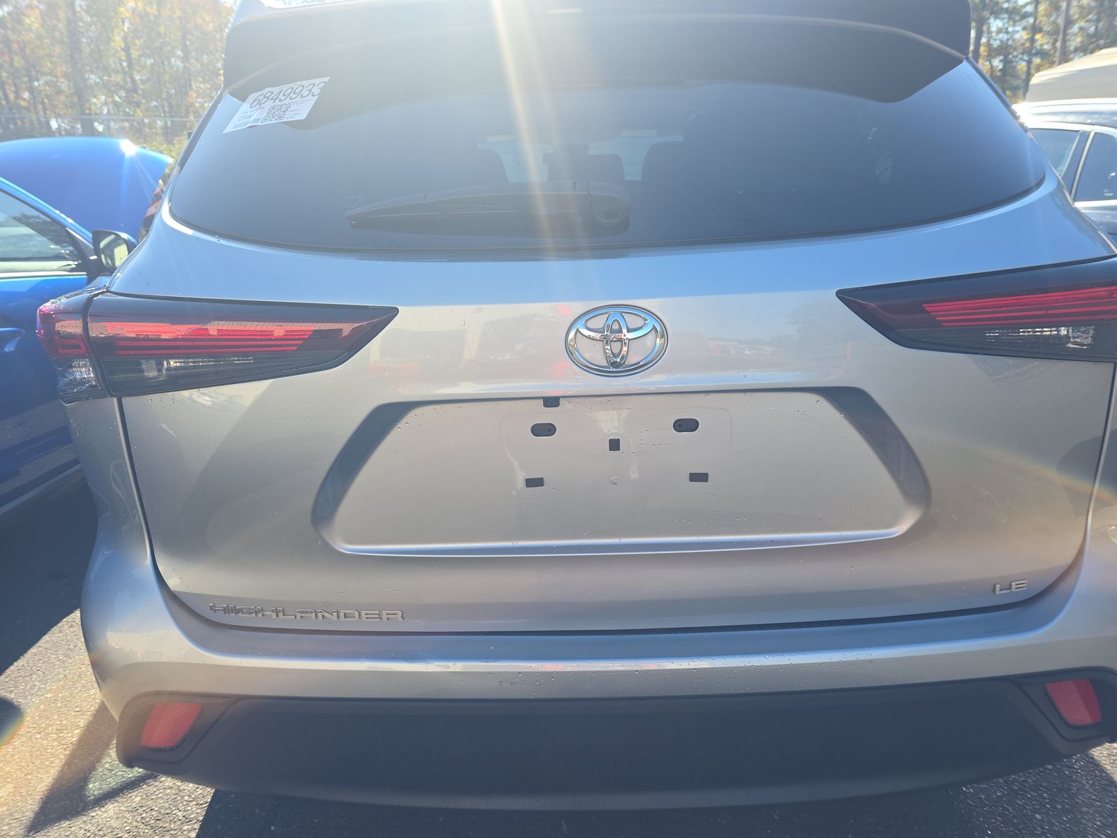 2024 Toyota Highlander LE FWD