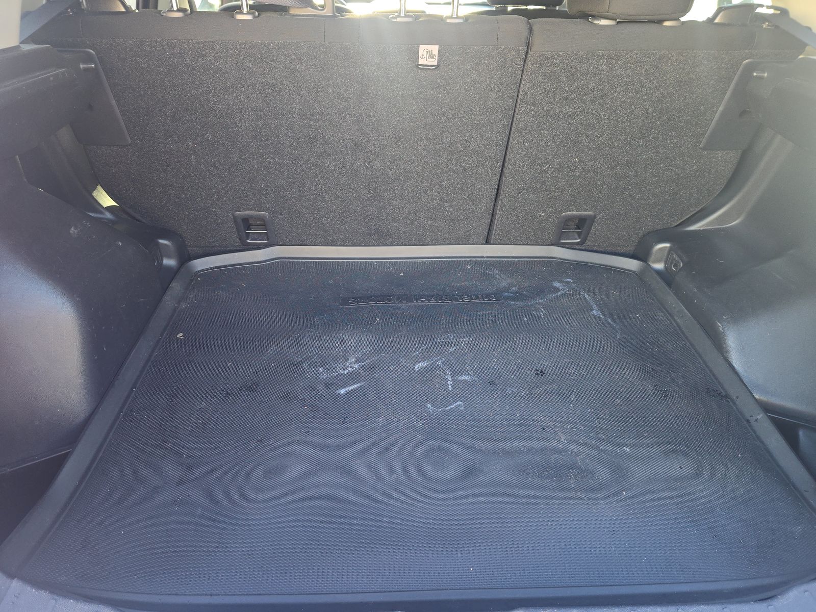 2018 Mitsubishi Outlander Sport ES FWD