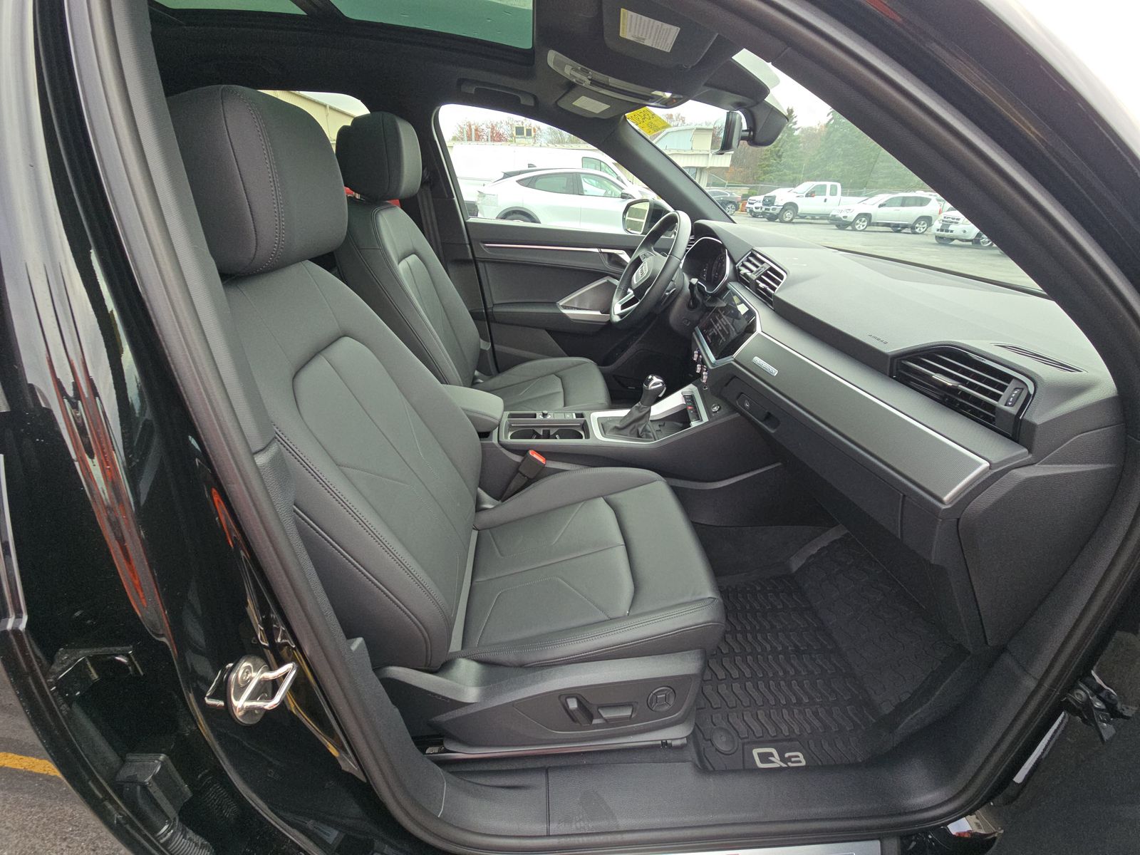 2024 Audi Q3 S line Premium Plus AWD