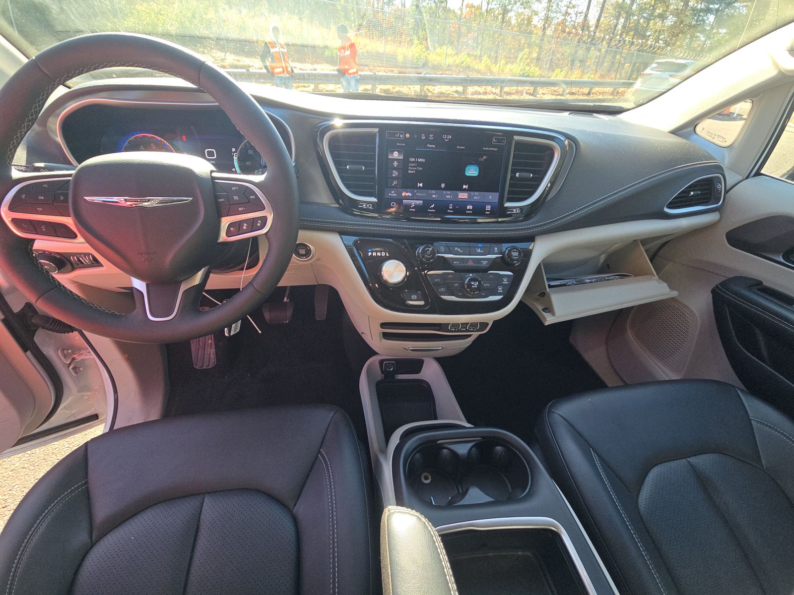 2024 Chrysler Pacifica Touring L FWD