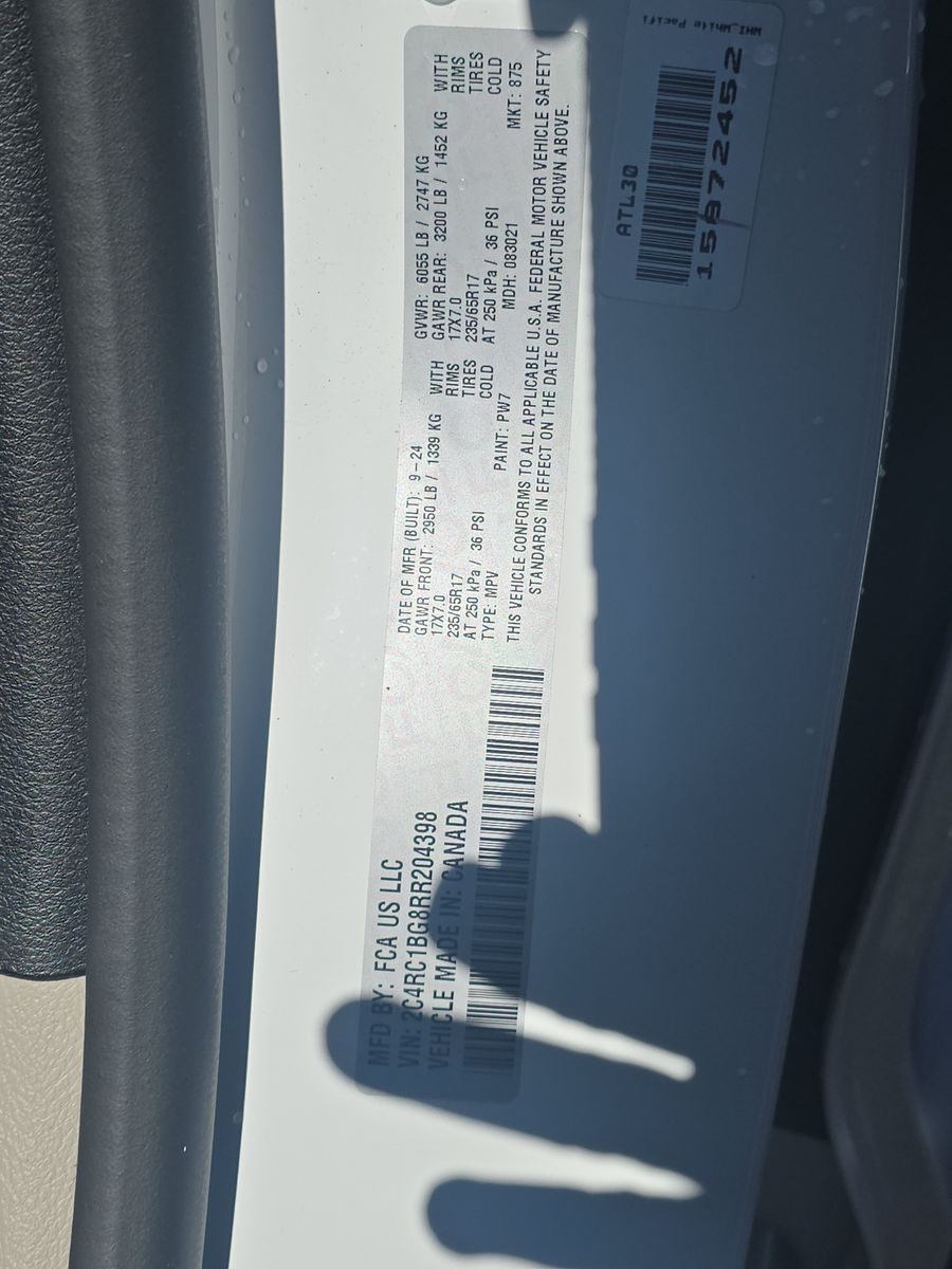 2024 Chrysler Pacifica Touring L FWD