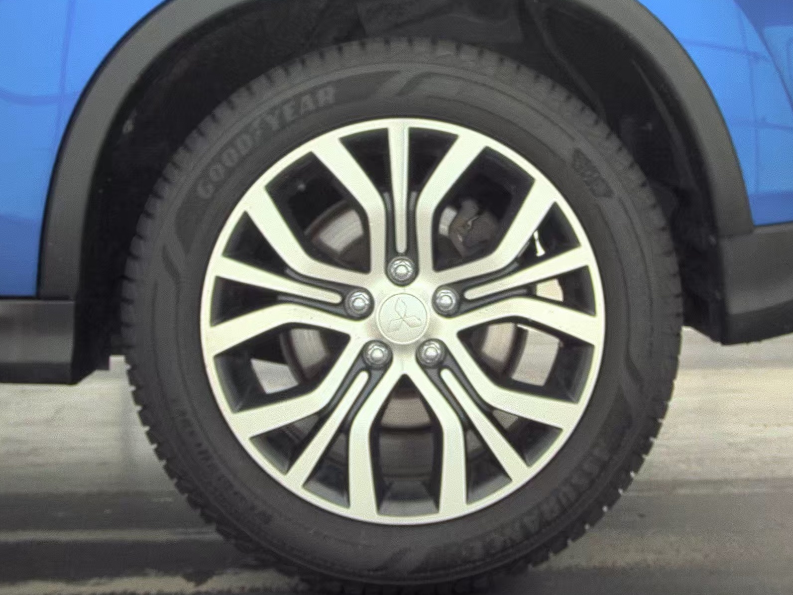 2018 Mitsubishi Outlander Sport ES FWD