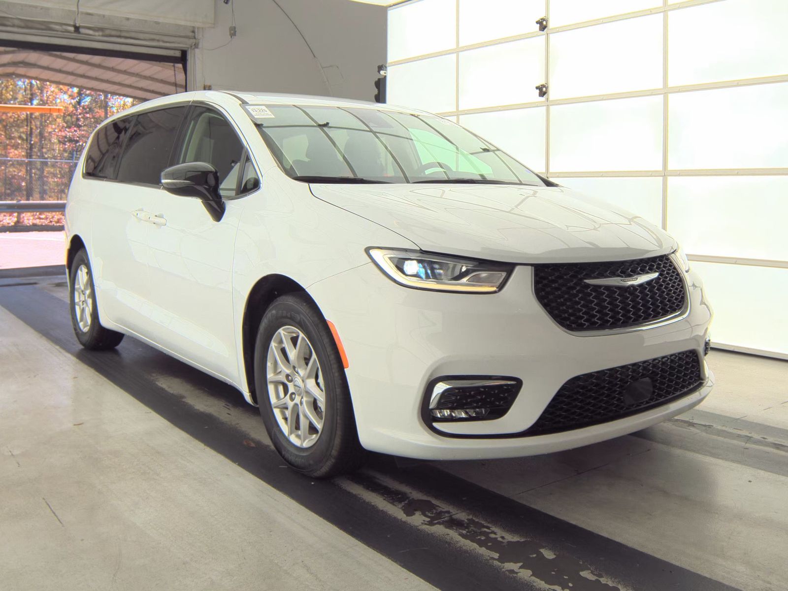 2024 Chrysler Pacifica Touring L FWD