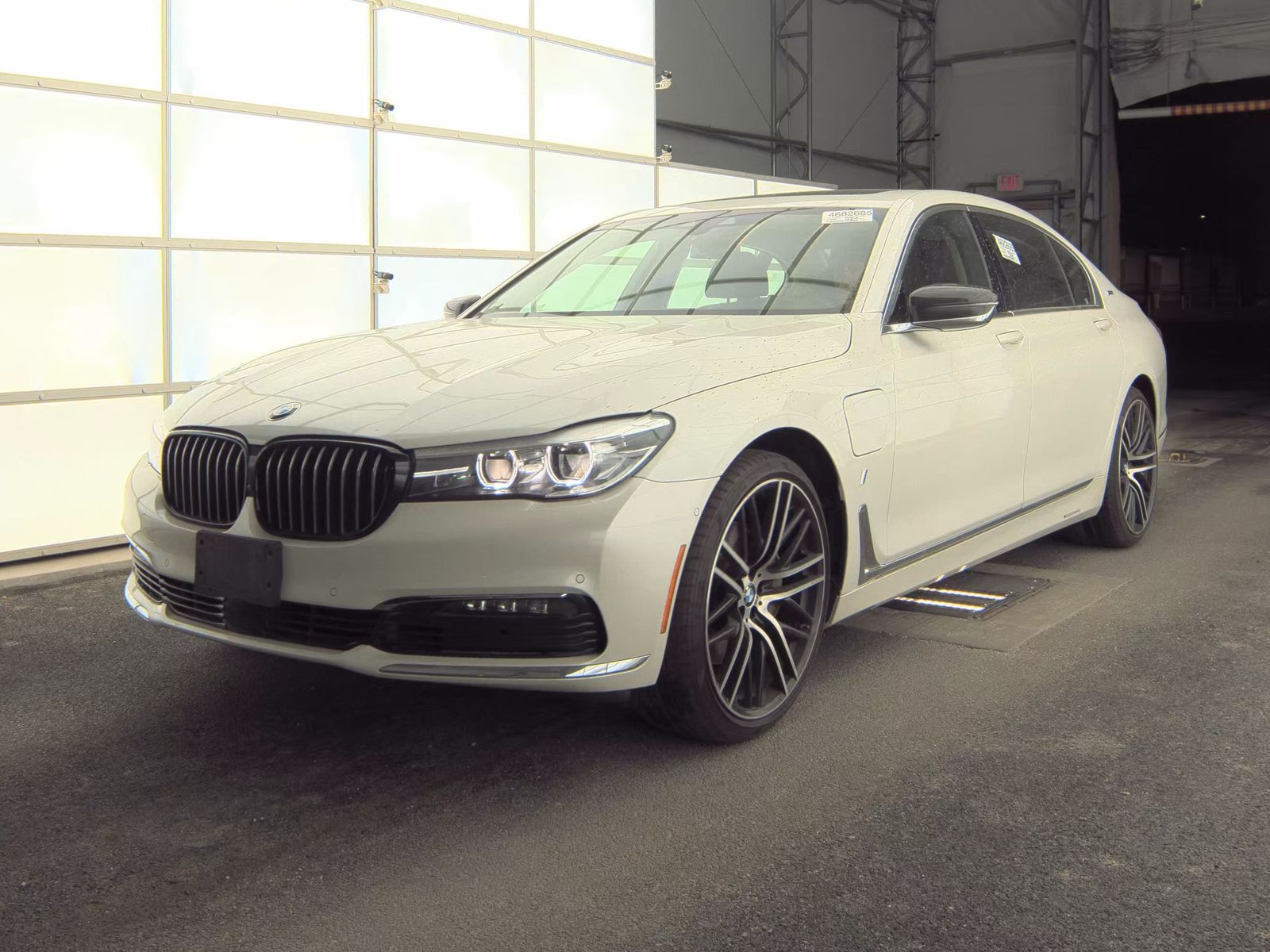 2018 BMW 7 Series 740e xDrive iPerformance AWD