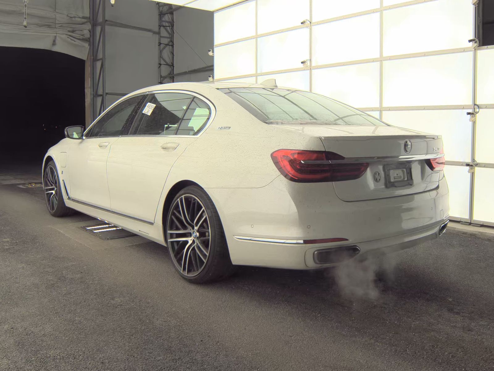 2018 BMW 7 Series 740e xDrive iPerformance AWD