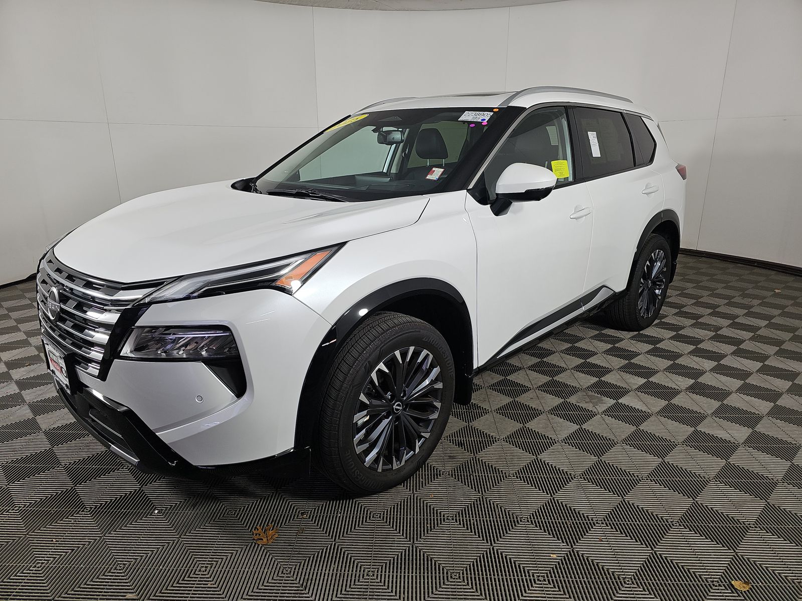 2025 Nissan Rogue Platinum AWD