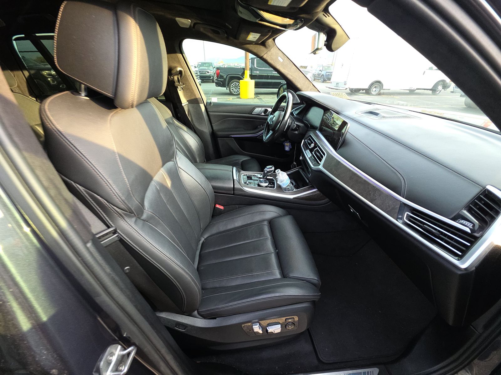 2021 BMW X7 M50i AWD