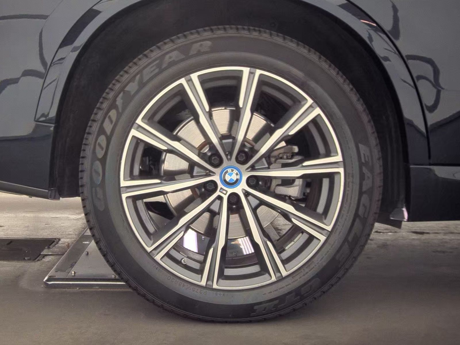 2022 BMW X5 xDrive45e AWD