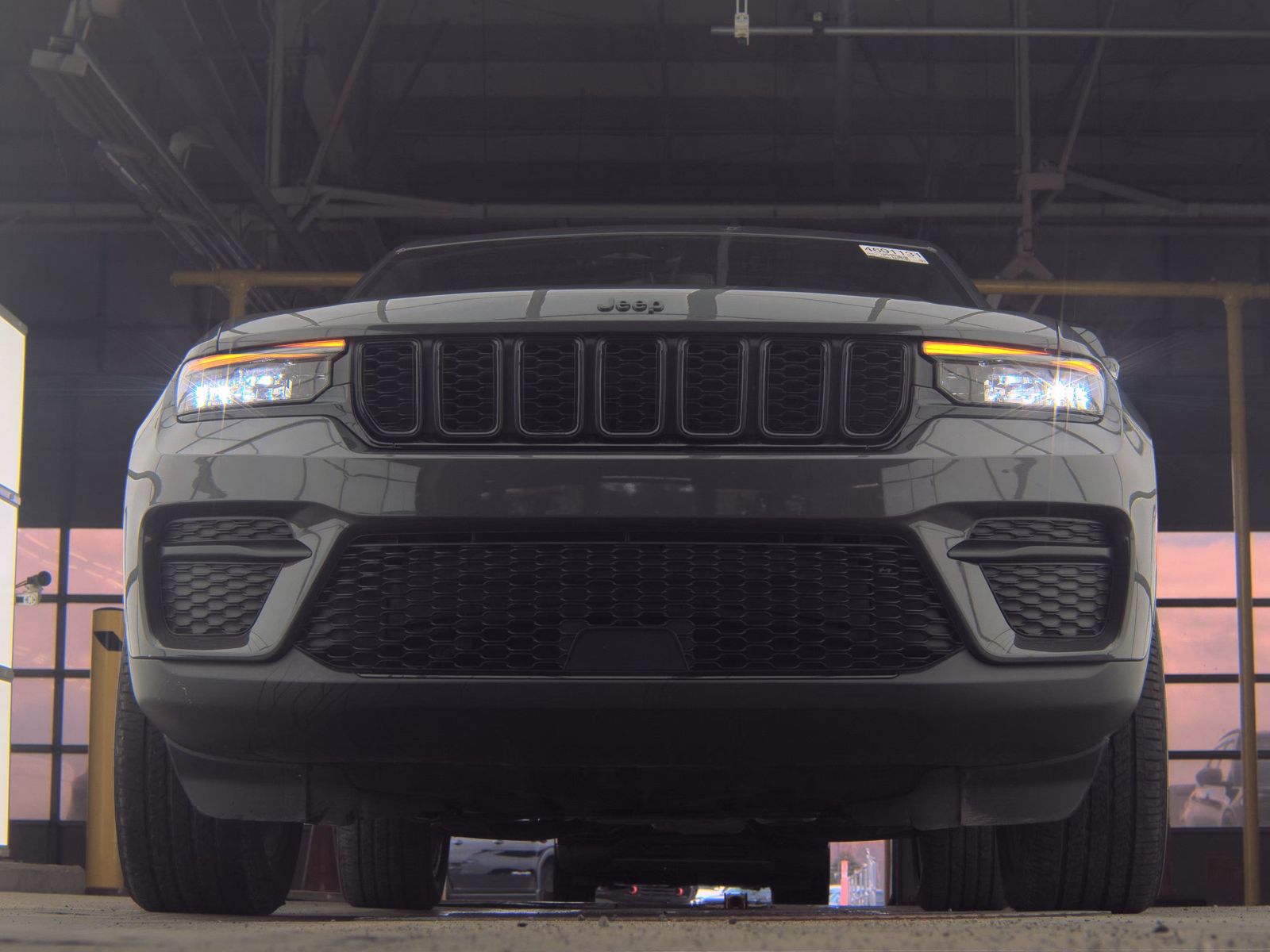2024 Jeep Grand Cherokee Altitude AWD