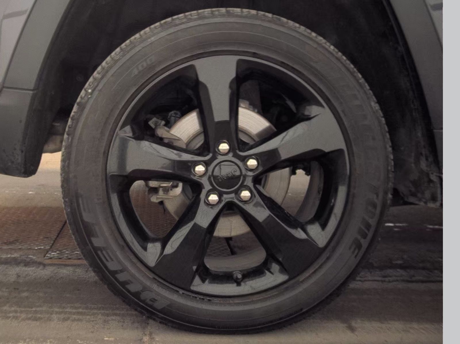 2024 Jeep Grand Cherokee Altitude AWD