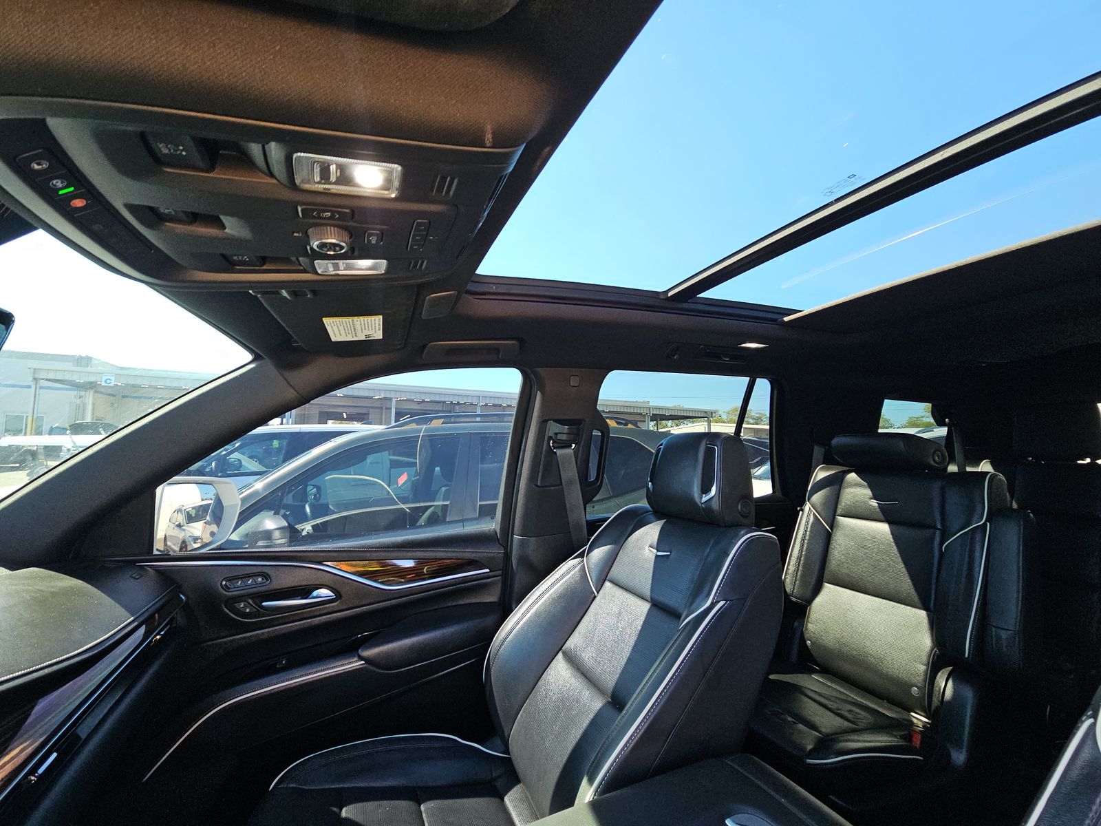 2022 Cadillac Escalade Premium Luxury AWD