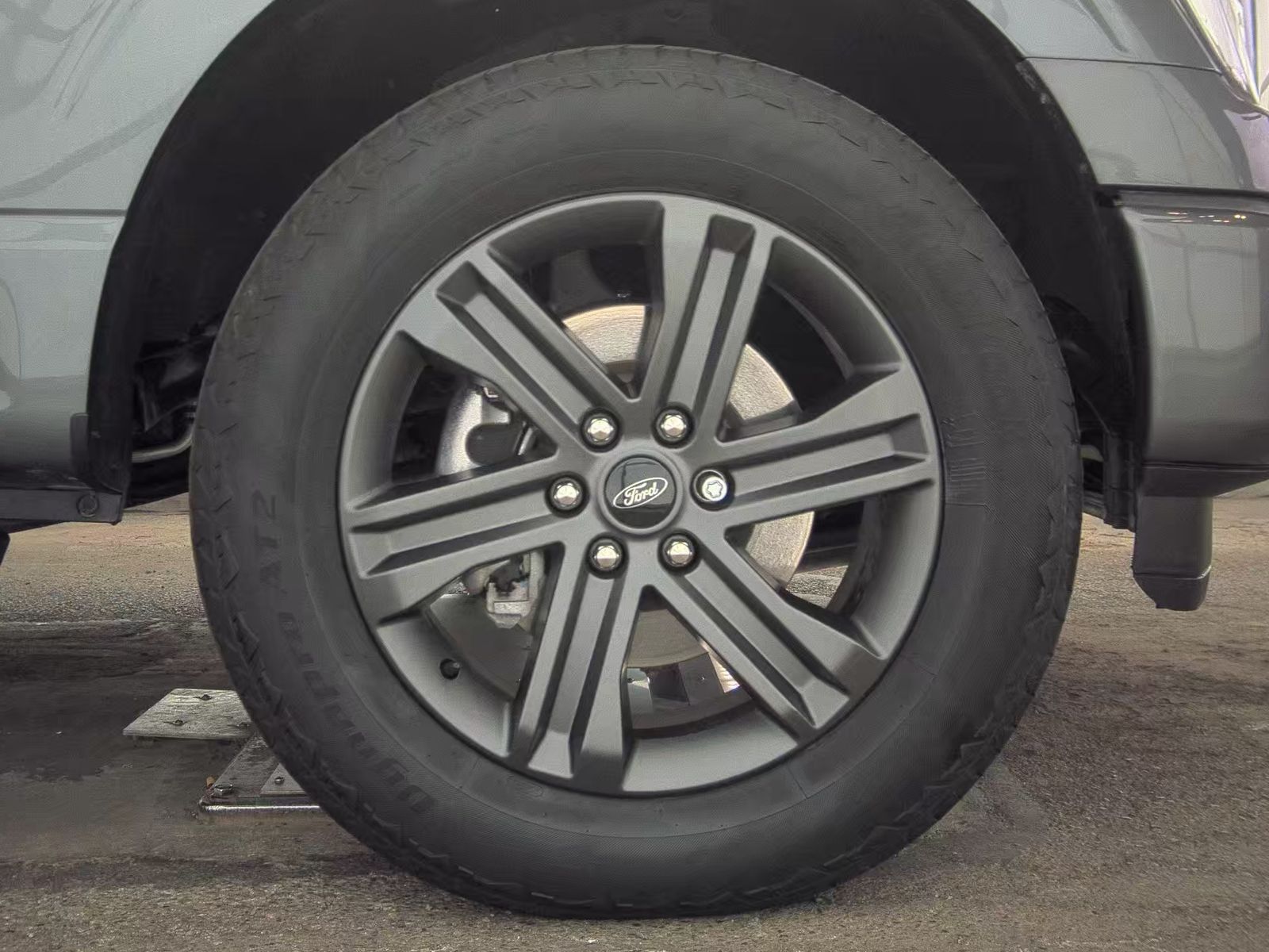 2023 Ford F-150 Hybrid XLT AWD