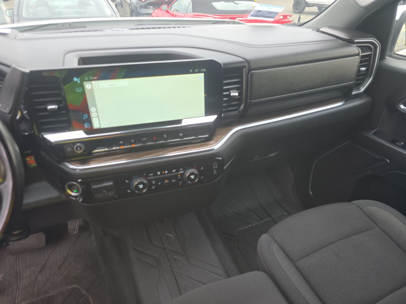 2024 Chevrolet Silverado 1500 LT AWD