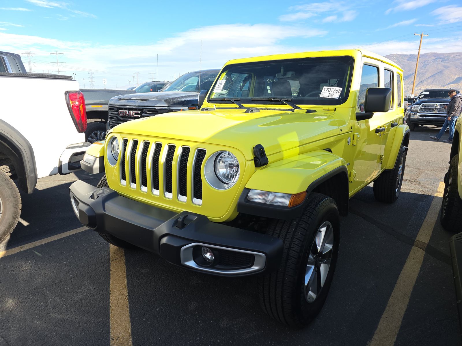 2023 Jeep Wrangler Sahara AWD